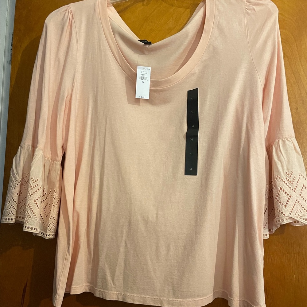 Banana Republic Plus Women’s Flair sleeve shirt